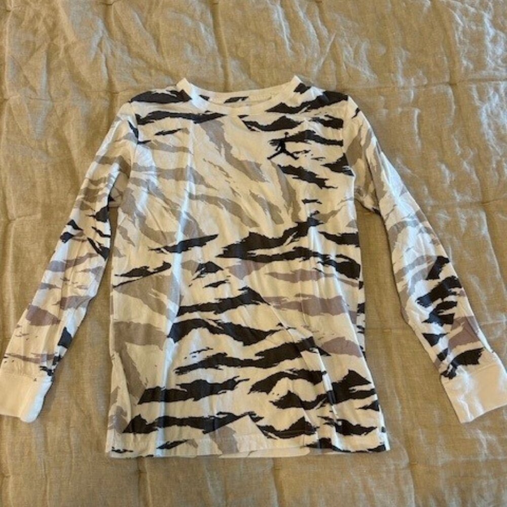 Nike Air Jordan Kids Long Sleeve Shirt